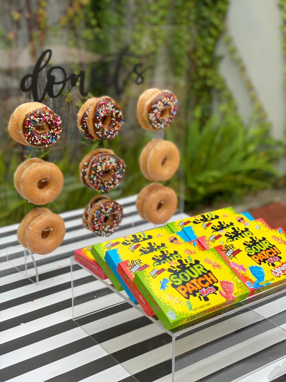 Boda · Exhibición dulces en acrílico
