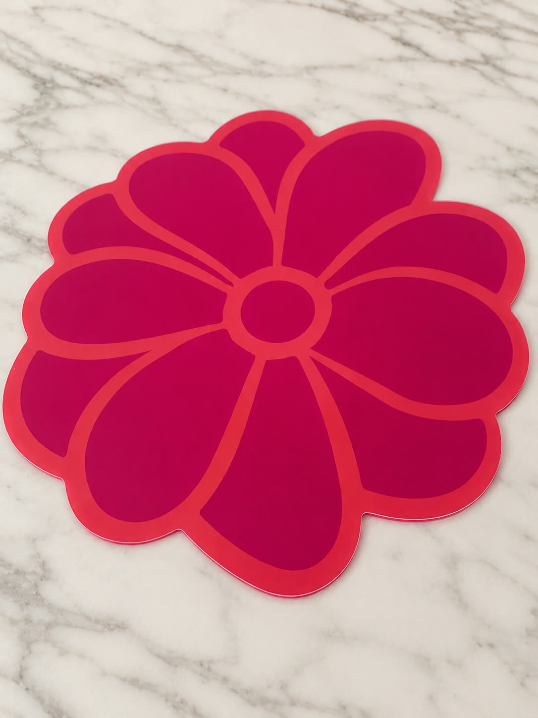 Placemat impreso en acrílico con diseño floral mandala rojo — Lasertag Panamá